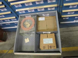 LISTA HEAVY DUTY 10-DRAWER PARTS CABINET W/ CONTENTS (W-50) LOADING & HANDLING FEE $25-